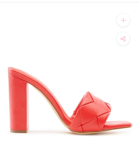 Red Little Vibes